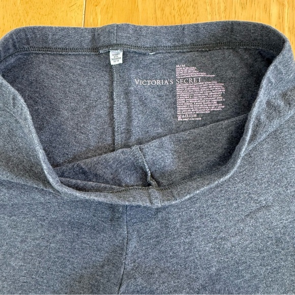 Victorias Secret Womens Gray Logo Yoga Athletic Leggings Size Medium - Picture 9 of 9